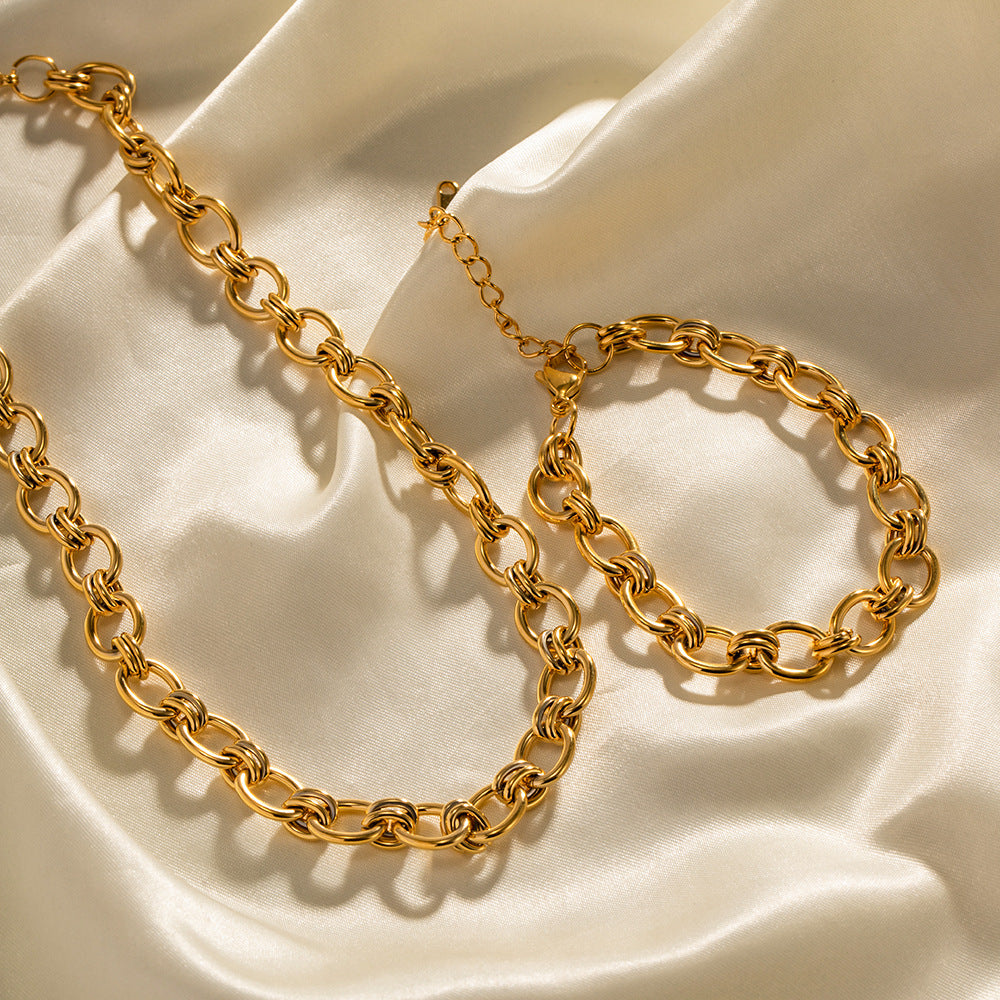 VTX Circle — 18K Gold Chain & Bracelet Set