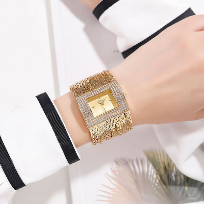 VTX Luxe — Gold Square Chain