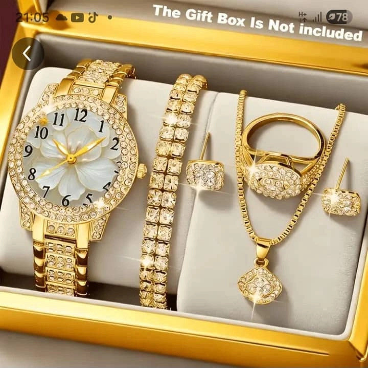 Womens Rhinestone Quartz Watch
